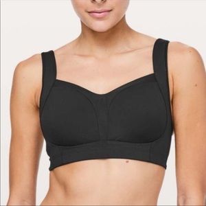 lululemon Ta Ta Tamer Black Sports Bra 36C